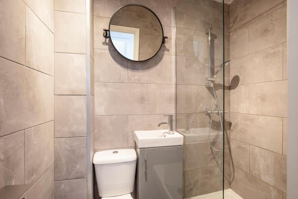 Spacious Serenity In The Heart Of Central London Bagian luar foto